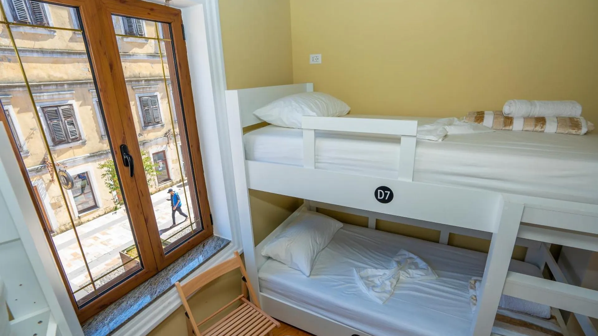 Terrace Hostel & Lounge Bar Shkoder Albania